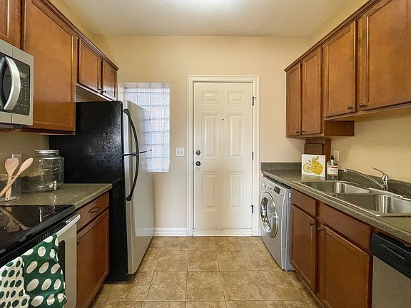 5th image of 602-606 N 33rd St #4