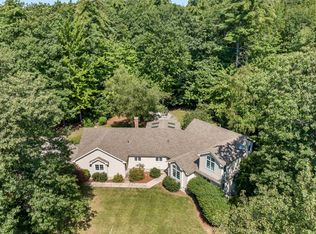 93 Spruce Rd, Wolfeboro, NH 03894