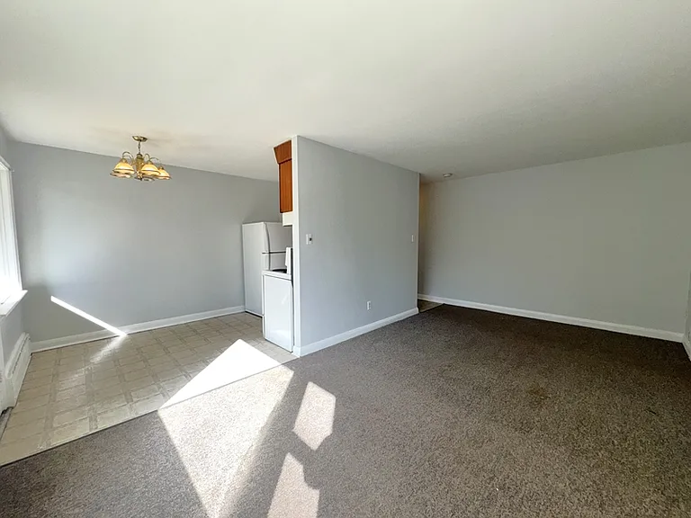 74 Shirley Ave — Photo 18