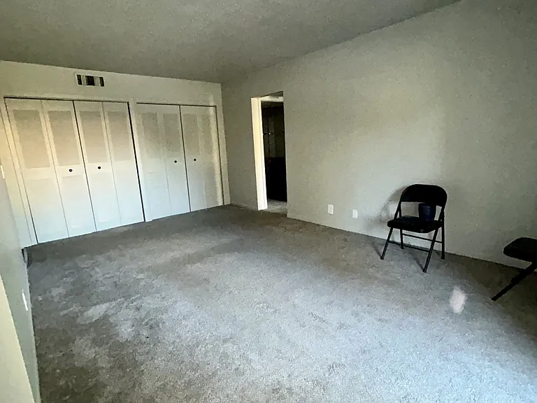 515 Basswood Ave #K110 — Photo 7