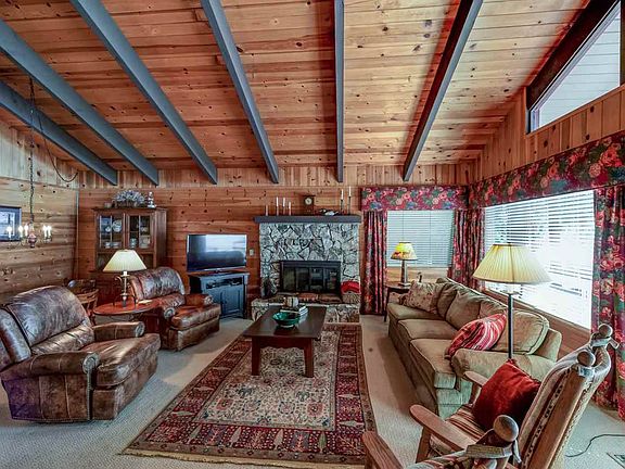 3rd image of 1206 Peninsula Dr
