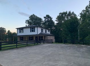 32 Black Horn Ln, Berea, KY 40403