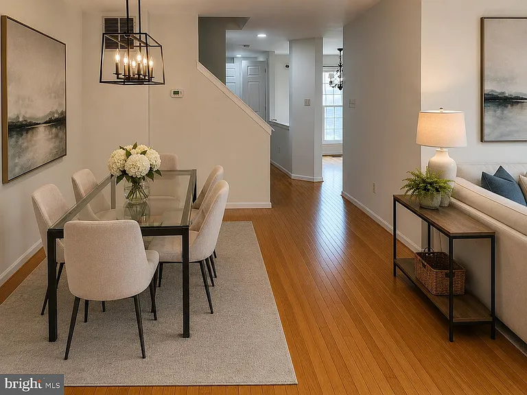 121 Lewisville Ct — Photo 5