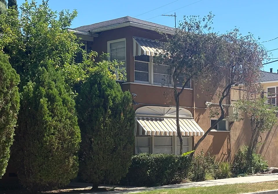 5356 Hermitage Ave #5356