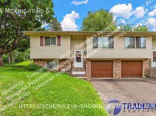 964 McKnight Rd S, Maplewood, MN 55119