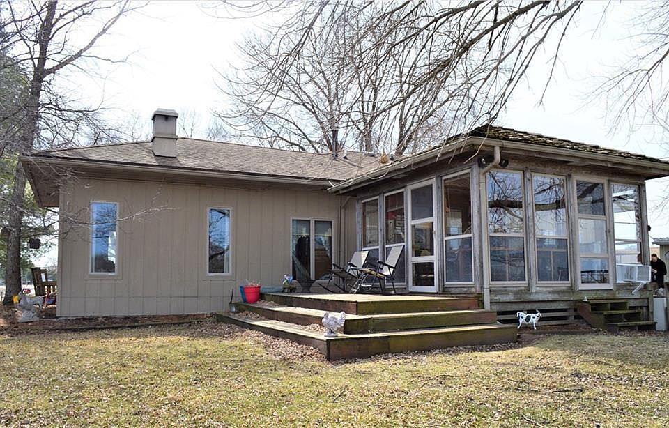 2nd image of 11087 NW Towner Dr