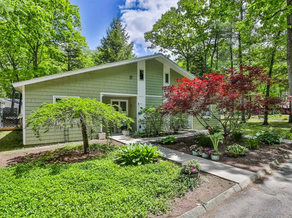 17 Piscataqua Road, Concord, NH 03301