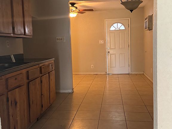 2nd image of 779 Menefee Blvd
