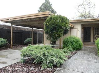 1880 Main St, Napa, CA 94559