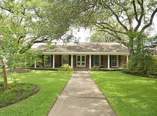 5742 Bayou Glen Rd, Houston, TX 77057