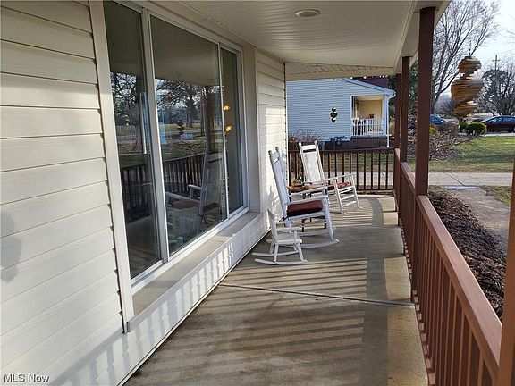 4th image of 5189 E Park Dr