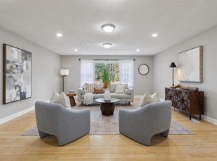 209 Harris Creek Rd, Hampton, VA 23669