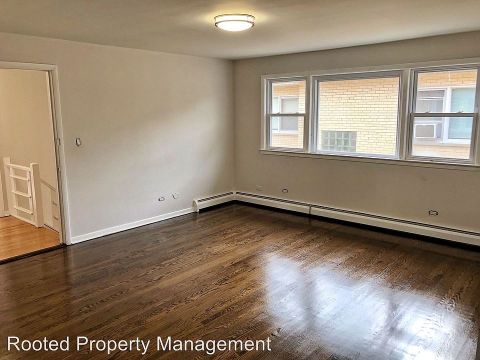 2nd image of 4904 N Harlem Ave APT 2E