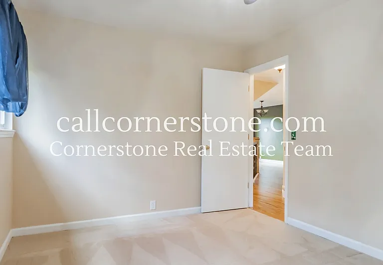 32 Jessana Hts — Photo 12