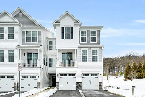 122 Aspen Dr Photo 1