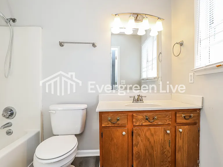 3404 Lovington Ct — Photo 8