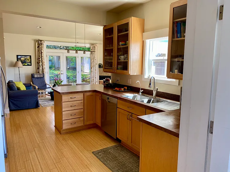 10532 Palatine Ave N #A — Photo 3