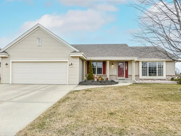 624 East Morningside STREET, Elkhorn, WI 53121