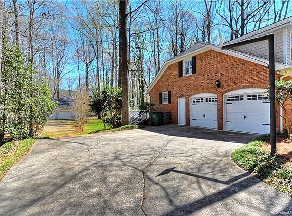 4th image of 5310 Lancelot Dr