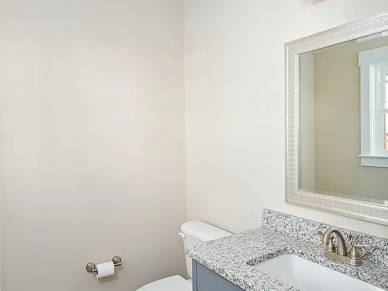 5026 Waterstone Dr — Photo 8