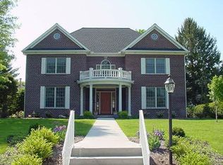 264 E Caracas Ave, Hershey, PA 17033