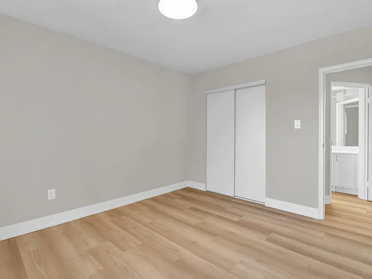 163 Macgregor Cres — Photo 13