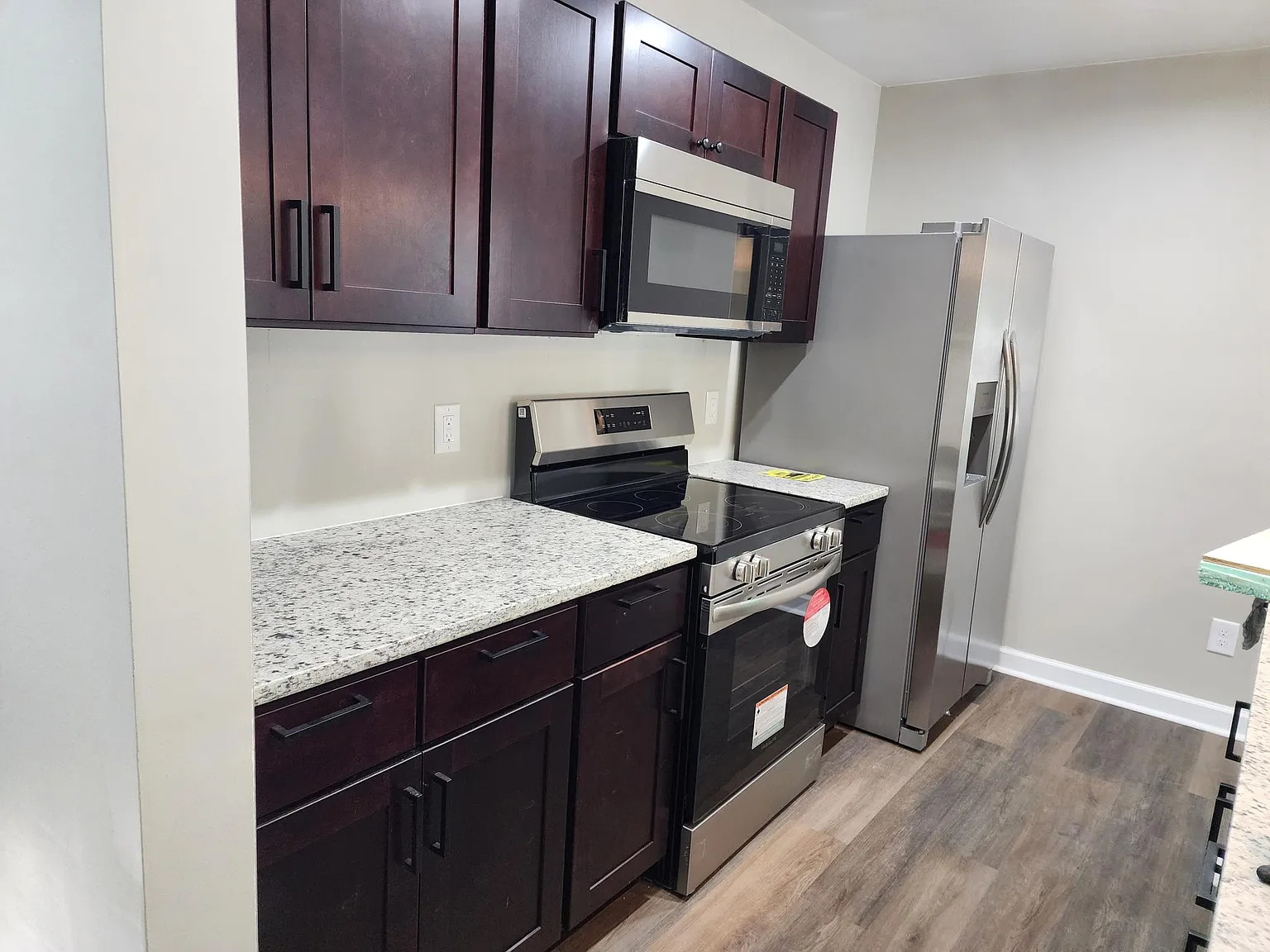 470 Urban Dr NW — Photo 3