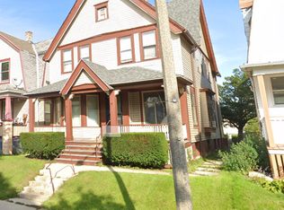 2966 N 9th St #2, Milwaukee, WI 53206