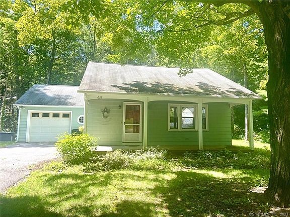 2nd image of 621 Norfolk Rd