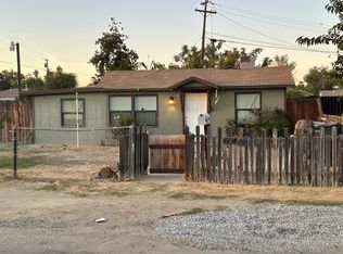 604 1/2 E Warren Ave, Bakersfield, CA 93308
