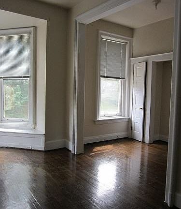 3rd image of 114 E McMillan St APT 7