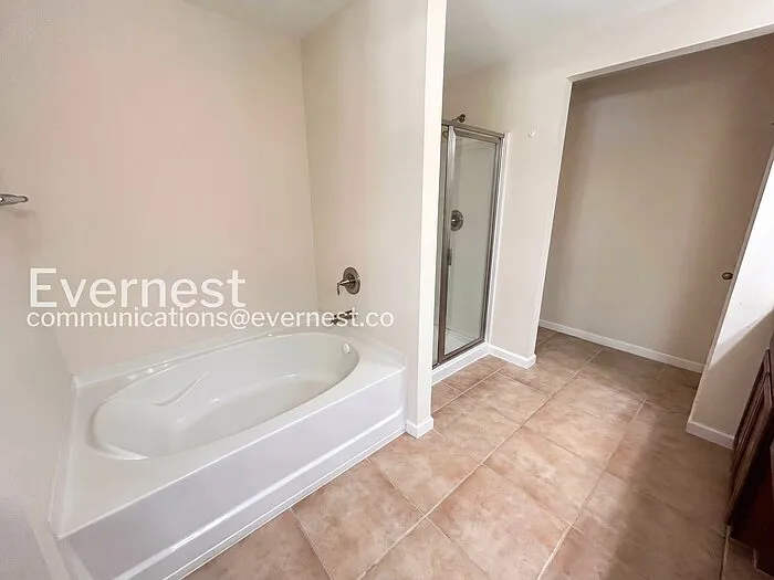 1786 Caswell Pkwy — Photo 10