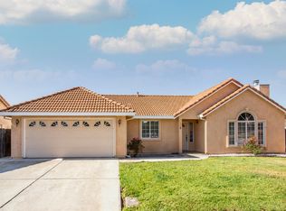 1990 Harbor Town Dr, Yuba City, CA