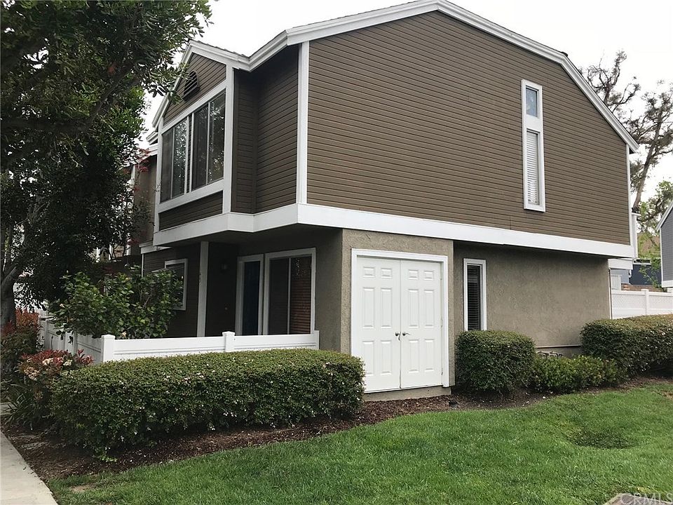 1st image of 145 Briarwood Ln #127