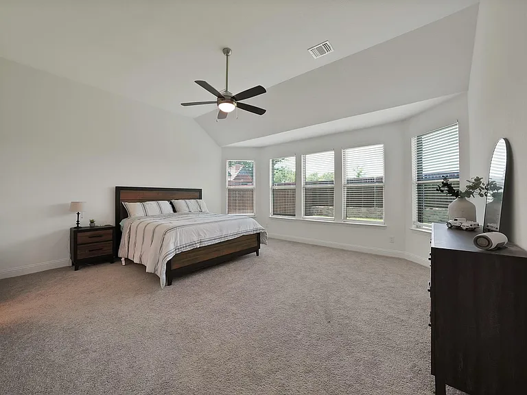 2701 Classical Dr — Photo 12