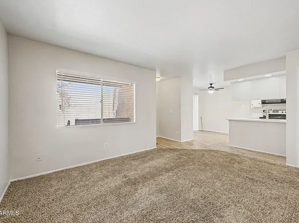 520 N STAPLEY Drive #205, Mesa, AZ 85203