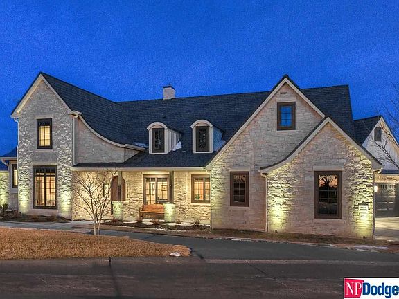 2nd image of 3303 S 228th Avenue Cir