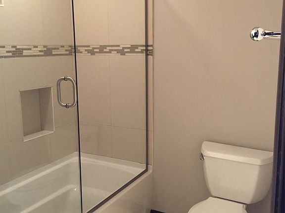 3rd image of 3081 San Miguel Cir APT A