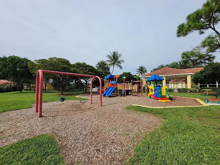 3041 Casa Rio Ct — Photo 30