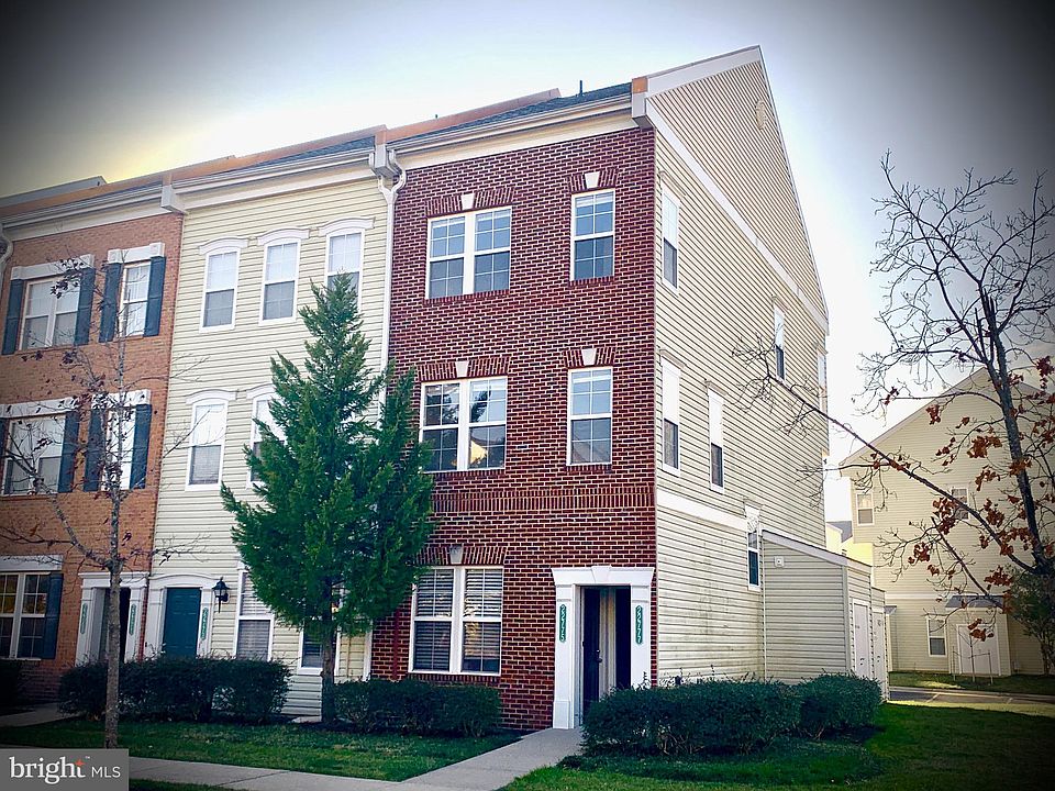 1st image of 22777 Fountain Grove Sq