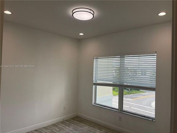 3rd image of 592 Parsons Way