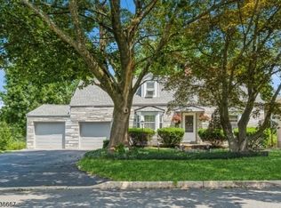 31 Wiltop Rd, Netcong, NJ 07857