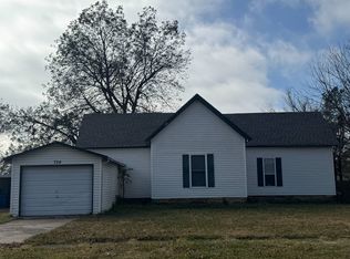 724 E Delaware Ave, McAlester, OK 74501