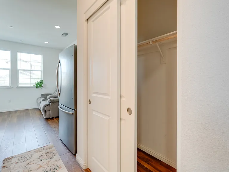 3096 Garden Farms Ave #1 — Photo 3