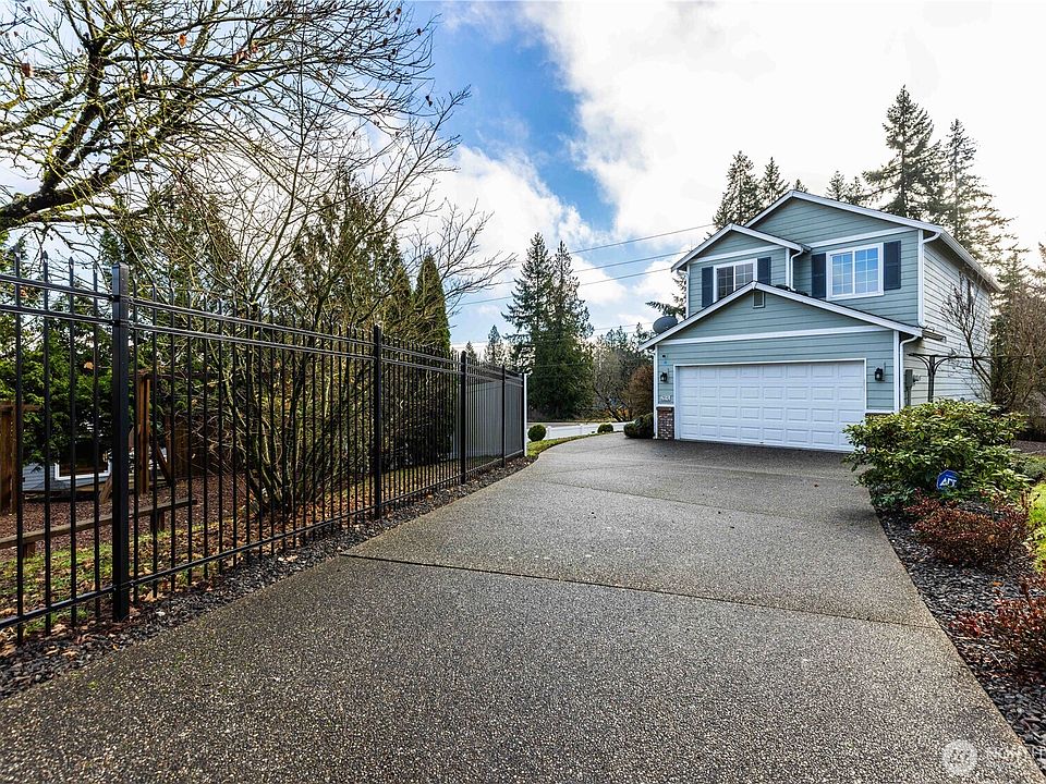 1st image of 2890 Copper Creek Drive SE