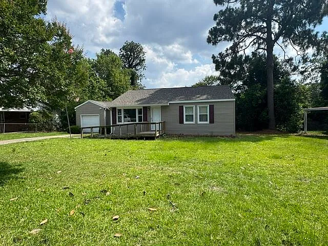3501 Westmont Dr — Photo 2