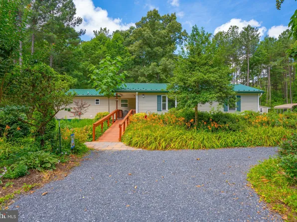 27179 Bohle Rd, Mechanicsville, MD 20659