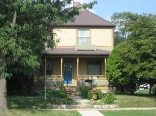 305 Wilcox St, Joliet, IL 60435