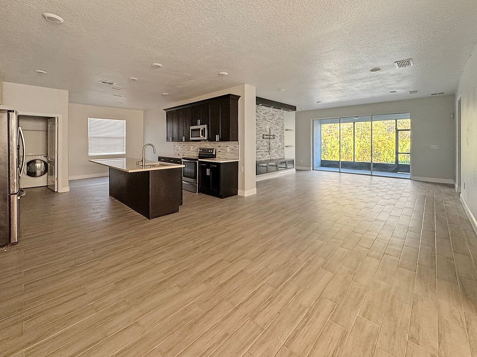 2nd image of 2164 Crosston Cir