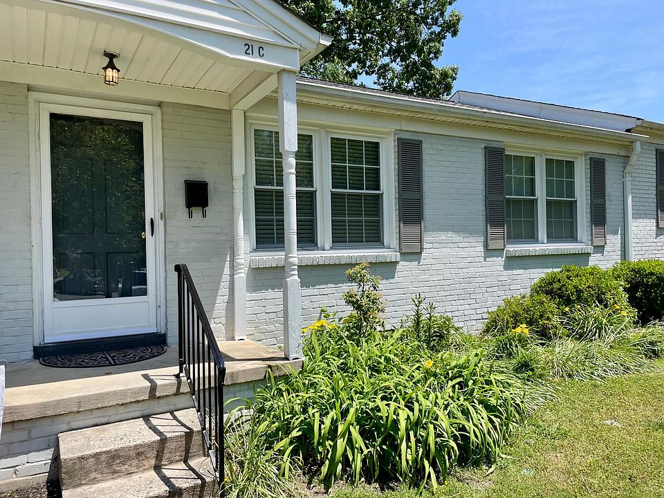 1st image of 1700 Roslyn Dr Unit 21C